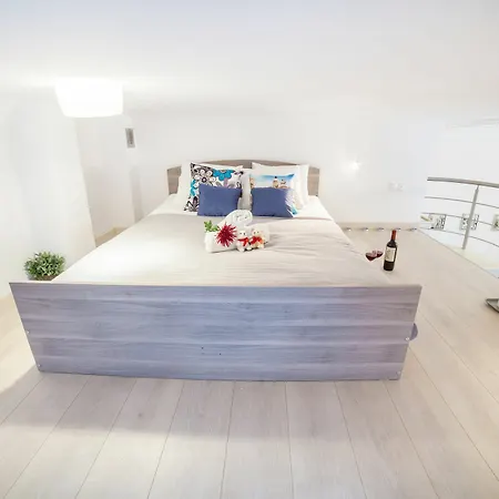 Little - Sunrise Apartamento